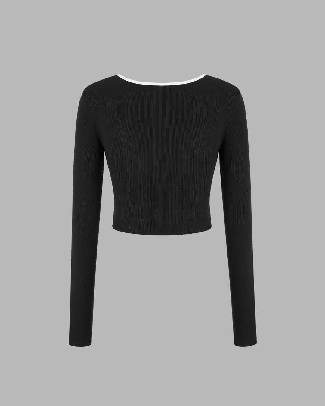 Contrasting Binding Crop Top & Piping Knitted  Ruched Maxi Skirt - Image 4