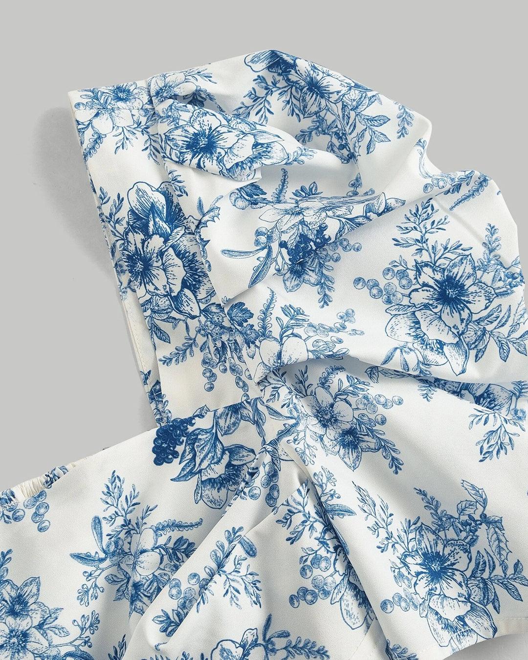 Party Square Neck Puff Sleeve Floral Crop Top in Blue and White - Image 4