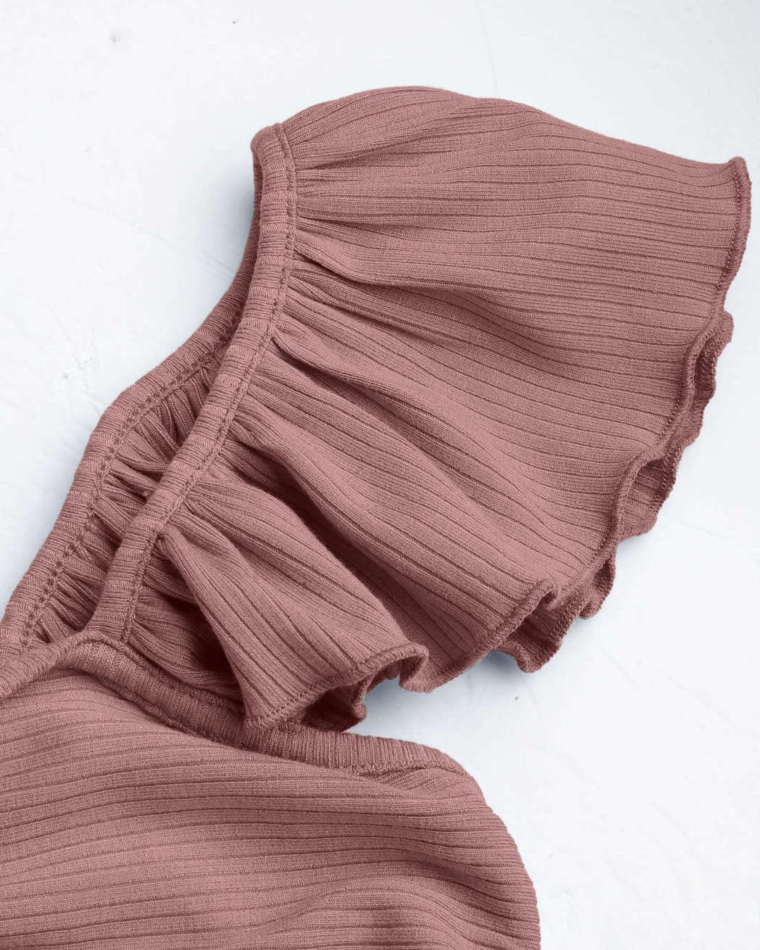 Cropped Vest Ruffle Top In Blush Pink - Image 4