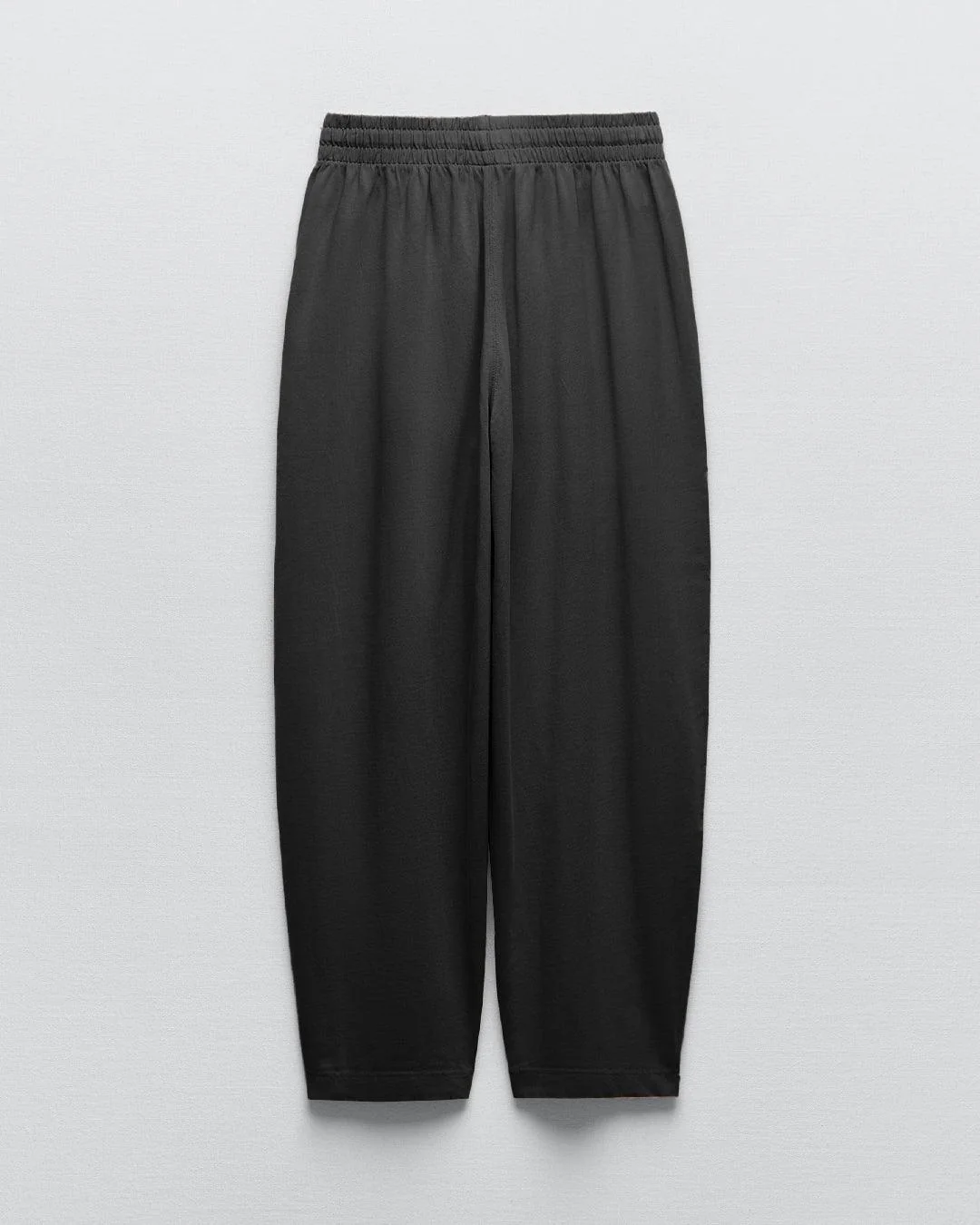 Set Of Two : Corset Style Top & Relaxed Fit Joggers in Black - Image 7