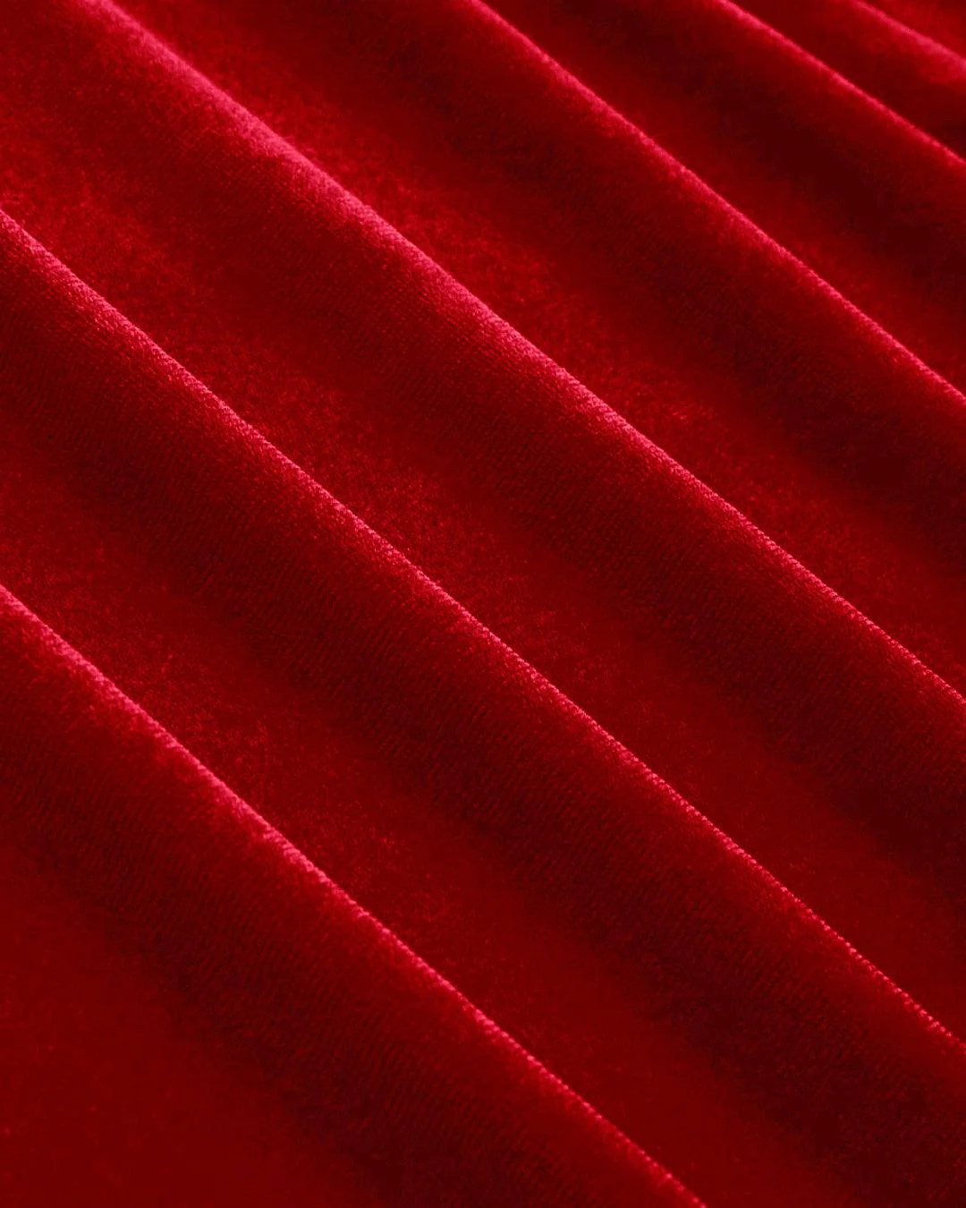 Velvet Sweetheart Neckline Split Ruched Knotted Maxi Dress In Red - Image 3